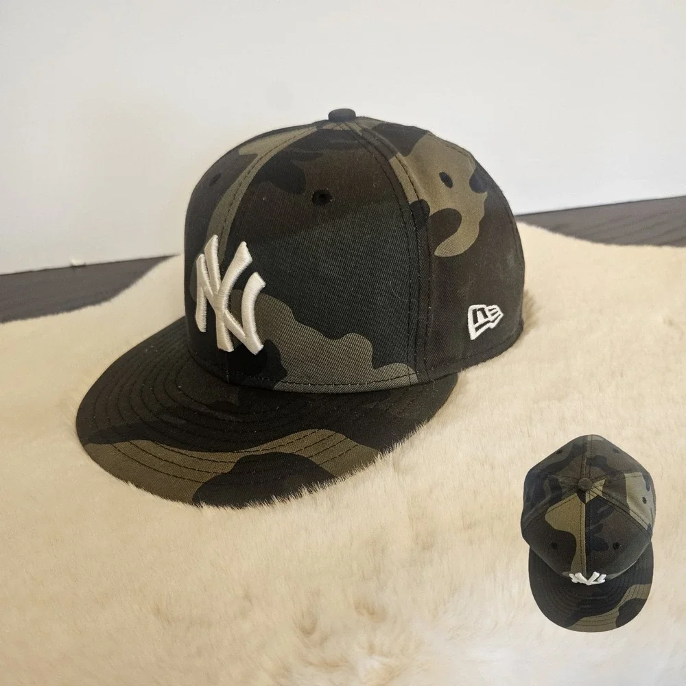 New Era 59FIFTY New York Yankees Fitted Hat 7¾ Woodland Camo MLB Baseball Cap